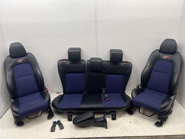 Bekleding Set (compleet) van een Ford Fiesta, Auto-onderdelen, Interieur en Bekleding, Ford, Gebruikt, 3 maanden garantie, Ophalen of Verzenden