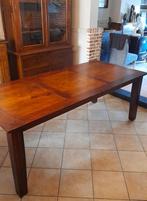 Klassieke volhouten tafel, Ophalen