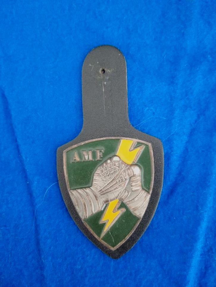 Breloque " AMF "., Collections, Objets militaires | Général, Armée de terre, Enlèvement ou Envoi