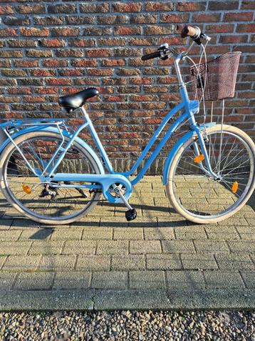 Fiets decathlon  beschikbaar voor biedingen
