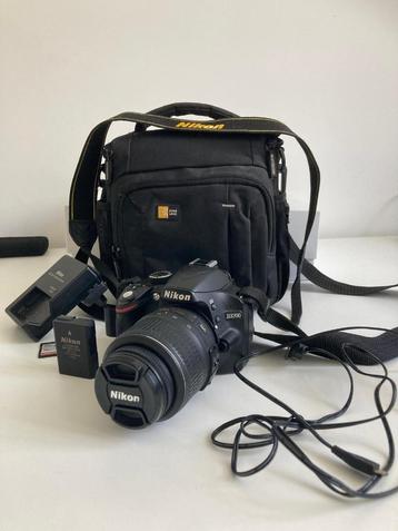 Nikon D3200 + AF-S DX 18-55mm VR kit, Audio, Tv en Foto, Ophalen, Spiegelreflex, Zo goed als nieuw, Nikon