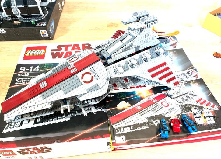 LEGO Star Wars 8039 Venator-, Enfants & Bébés, Jouets | Duplo & Lego, Comme neuf, Lego, Ensemble complet, Enlèvement
