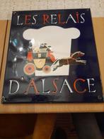 Ancienne plaque émaillée. : LES RELAIS D'ALSACE, rare, beau, Utilisé, Enlèvement ou Envoi, Panneau publicitaire