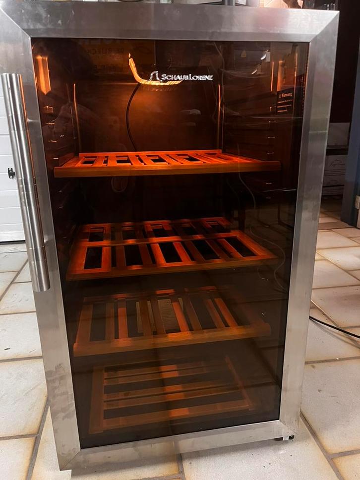 Wijnkoeler 33 flessen SchaubLorenz, Electroménager, Réfrigérateurs & Frigos, Comme neuf, Enlèvement