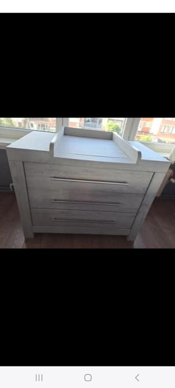 (Baby)commode + verkleinblad beschikbaar voor biedingen
