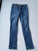 vero moda jeans w26/l32, Kleding | Dames, Broeken en Pantalons, Gedragen, Lang, Maat 34 (XS) of kleiner, Blauw