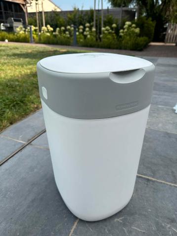 Tommee tippee twist & click 2 luieremmers met 12 navullingen beschikbaar voor biedingen