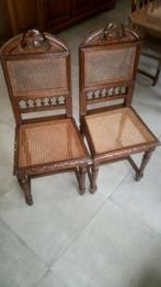 2 oude stoelen met wandelstokken, Huis en Inrichting, Ophalen, Zo goed als nieuw, Riet of Rotan, Twee