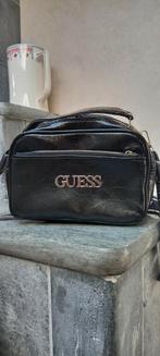 Zwarte handtas GUESS, Handtassen en Accessoires, Toilettassen, Ophalen of Verzenden, Zo goed als nieuw, Zwart, Dame