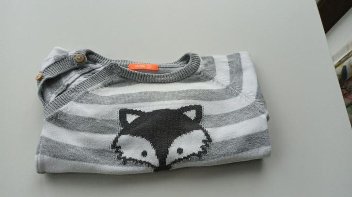 Pull gris-blanc - Taille 62, Enfants & Bébés, Vêtements de bébé | Taille 62, Utilisé, Garçon ou Fille, Pull ou Veste, Enlèvement ou Envoi