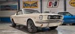 Ford Mustang Fastback 2+2, Auto's, 185 kW, Achterwielaandrijving, 8 cilinders, Wit