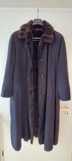 Damesmantel JOBIS zwart met imitatie nerts bont maat 48, Kleding | Dames, Ophalen, Zwart, Maat 46/48 (XL) of groter, Zo goed als nieuw