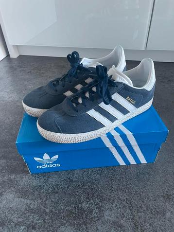 Adidas Gazelle 36 2/3 bleu marine 