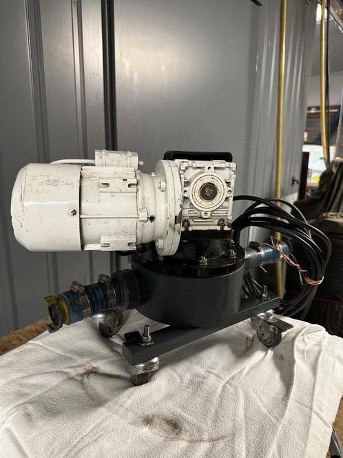 Vuilwaterpomp met membraam F.E.I.T.- PVM 0,2, Zakelijke goederen, Machines en Bouw | Pompen en Compressoren, Ophalen