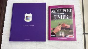 Anderlecht RSC -voetbal 2 boeken / en boek voetbalbond beschikbaar voor biedingen