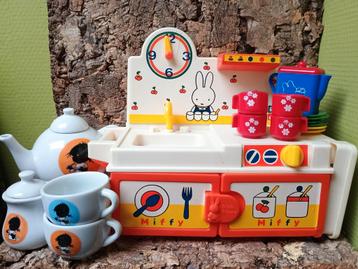 Nijntjes keuken en Jip en Janneke servies beschikbaar voor biedingen