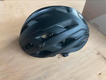 Helm racefiets Lazer NIEUW! beschikbaar voor biedingen
