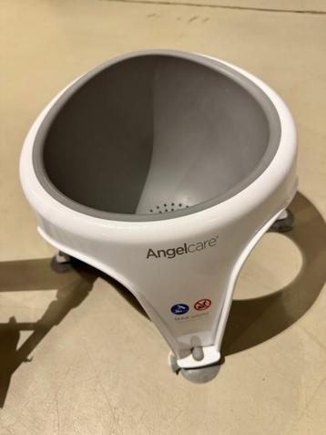 Angelcare badzitje beschikbaar voor biedingen