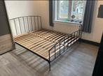 Tweepersoonsbed 160x200 met matras en beddengoed, Ophalen, Zo goed als nieuw