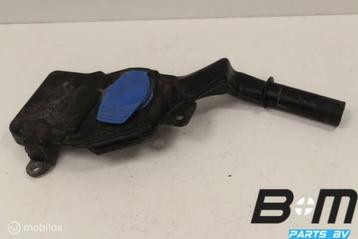 Vulopening ruitensproeier reservoir Audi RS5 8T1955463B beschikbaar voor biedingen