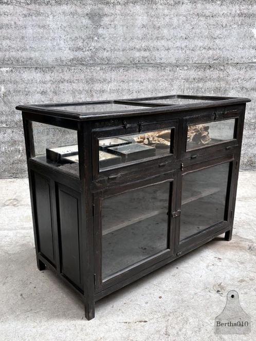 Antieke toonbank vitrinekast keukeneiland dressoir, Antiek en Kunst, Curiosa en Brocante, Ophalen of Verzenden