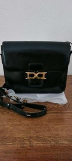 Delvaux, Handtassen en Accessoires, Tassen | Damestassen, Verzenden, Gebruikt, Zwart, Schoudertasje
