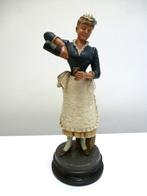 Bernard Bloch (1836-1909) terracotta beeld van serveerster, Ophalen