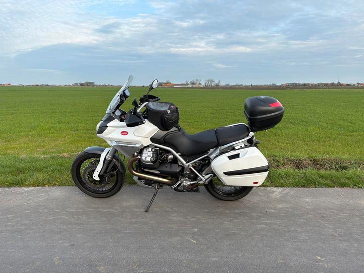 Moto Guzzi Stelvio 1200 4V // 2008 // lage km, Motoren, Motoren | Moto Guzzi, Particulier, Toermotor, meer dan 35 kW, 2 cilinders