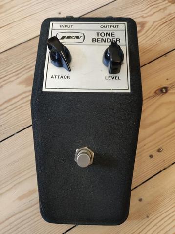 JEN fuzz tonebender (vintage fuzz) beschikbaar voor biedingen