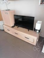 Houten Tv meubel en boekenrek (moet dringend weg), Huis en Inrichting, Ophalen