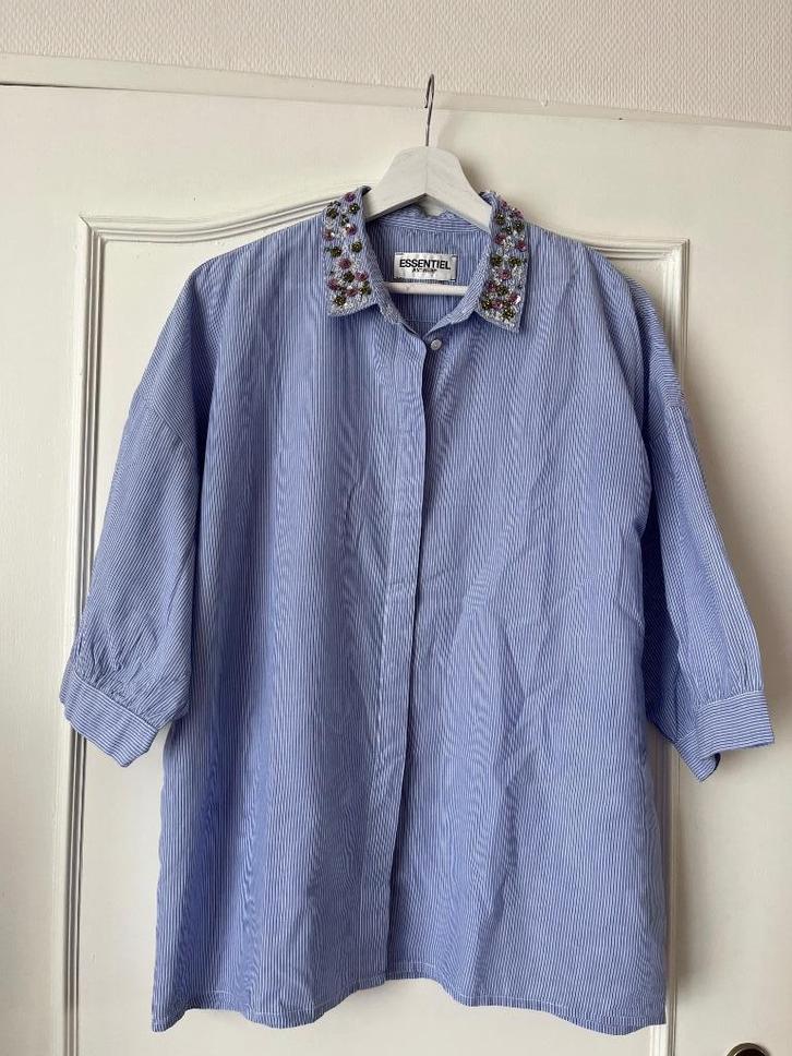 Blouse Essentiel Antwerp maat 36, Kleding | Dames, Blouses en Tunieken, Zo goed als nieuw, Maat 36 (S), Blauw, Ophalen