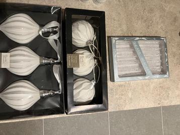 Kerstballen nieuw beschikbaar voor biedingen