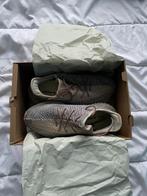 Yeezy 350 1:1, Kleding | Heren, Schoenen, Sneakers, Ophalen of Verzenden, Yeezy, Zo goed als nieuw