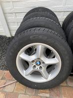 Banden op velg bmw x5, Auto-onderdelen, Ophalen, 17 inch, 235 mm, Band(en)