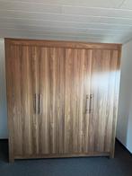 Kleerkast + 2 nachtkastjes, Huis en Inrichting, Ophalen, Zo goed als nieuw