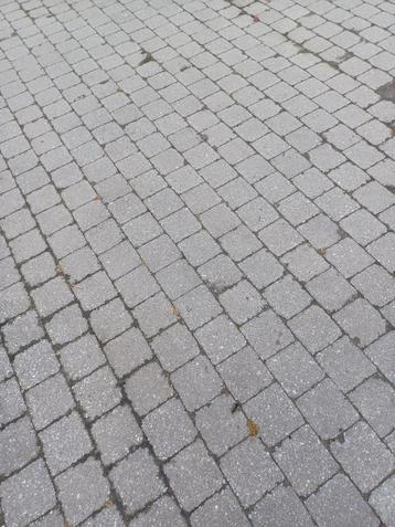 Klinkers 40m2  3euro per m2   zelf uit te breken, Enlèvement, Briques