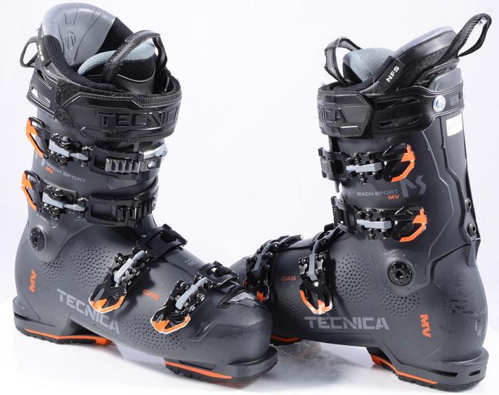Chaussures de ski 42 42.5 EU TECNICA MACH SPORT 110 X MV2022, Sports & Fitness, Ski & Ski de fond, Utilisé, Chaussures, Autres marques