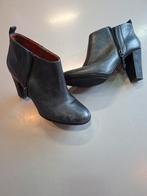 Mooie donkergrijze boots Tommy Hilfiger, Kleding | Dames, Tommy hilfiger, Lage of Enkellaarzen, Ophalen of Verzenden, Grijs