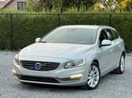 Volvo V60 D2 FaceLift 1.6Cc Automaat 129.000km Nieuwstaat, Auto's, Euro 5, Leder, 5 deurs, Zilver of Grijs