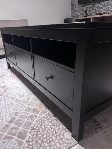TV kast ikea beschikbaar voor biedingen