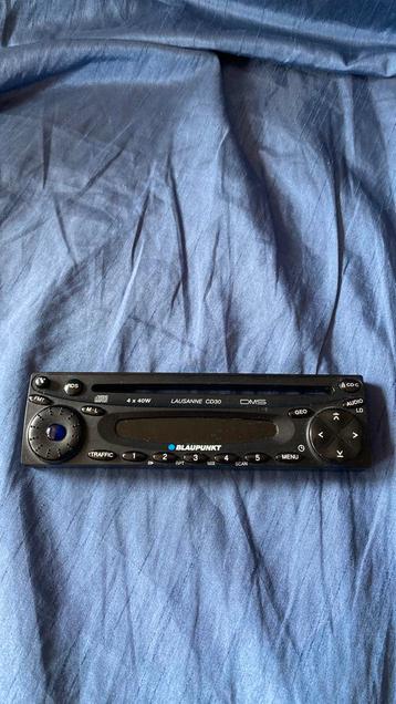 Autoradio Blaupunkt Lausanne CD30 DMS, Enlèvement, Comme neuf