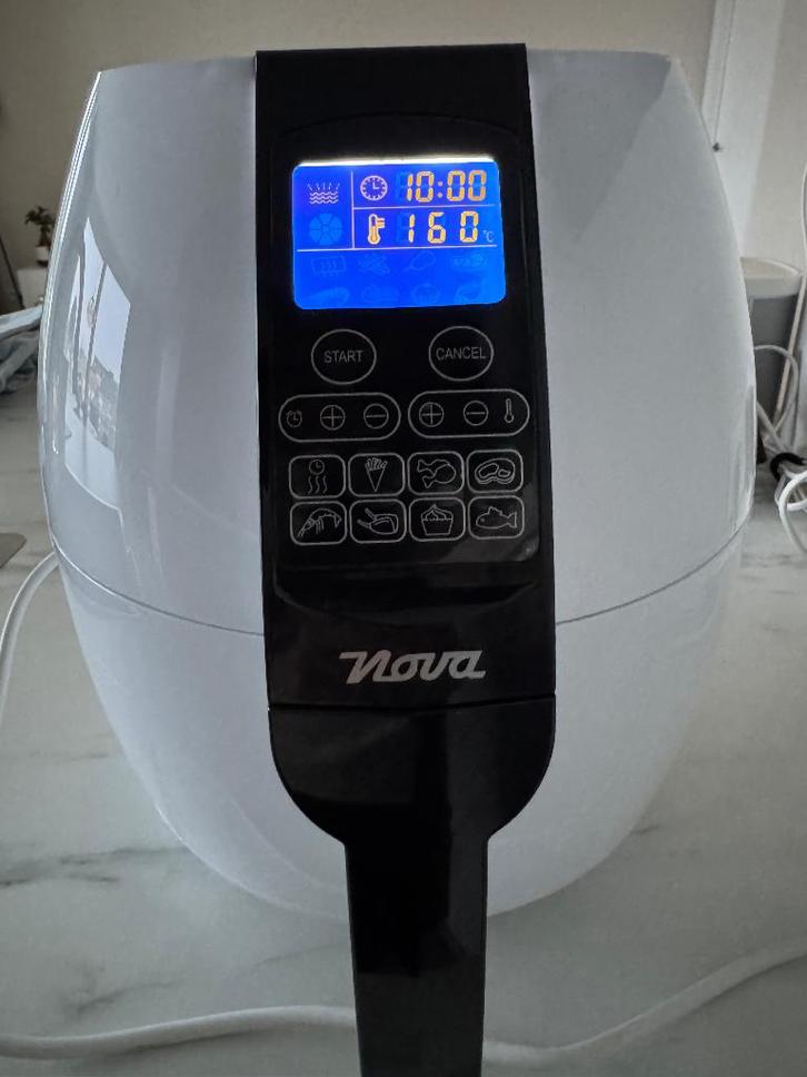 Nova Digitale Aerofryer XL Wit– NIEUW – 3.2L, Electroménager, Friteuses à air, Neuf, Friteuse à air XL, 1000 à 1499 grammes, Enlèvement ou Envoi