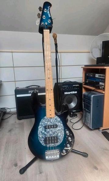 Music man stingray 3 EQ HS Ernie Ball beschikbaar voor biedingen