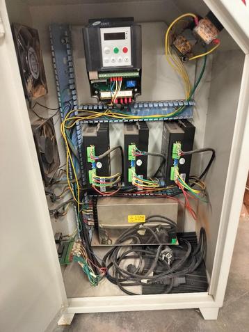CNC freesmachine, Enlèvement, Utilisé, Électrique, Autres types