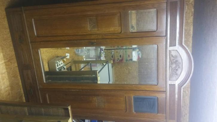 Antieke kleerkast met spiegels, Antiek en Kunst, Antiek | Meubels | Kasten, Ophalen of Verzenden