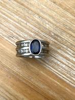 WIT GOUDEN RING (18k) met diamanten en saffier, Handtassen en Accessoires, Ringen, Ophalen, Zo goed als nieuw, Wit