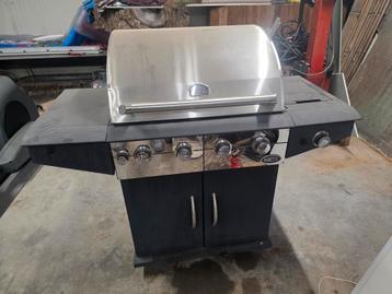 Barbecue boretti beschikbaar voor biedingen
