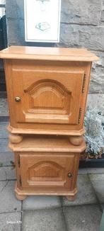 2 belles tables de nuit, Maison & Meubles, Enlèvement, Utilisé