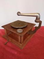 Grammofoon niet volledig. Mechanische in goede staat., Ophalen