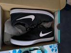Nike SB check solar taille 41 neuf modèle rare, Zwart, Nike, Nieuw, Ophalen of Verzenden